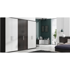 Armarios Puertas batientes 6 PUERTAS LISAS F-631